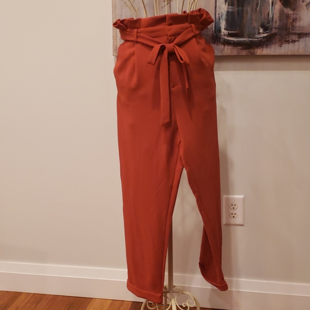 NWOT High Waisted Paperbag Pants